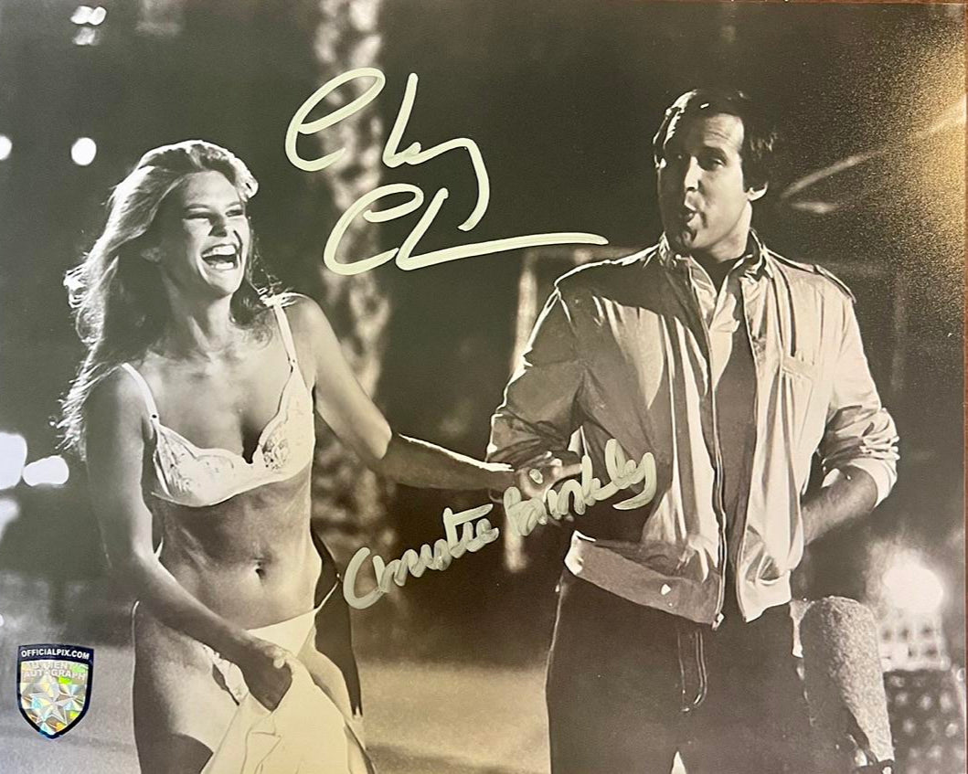 Chevy Chase & Christie Brinkley Signed 8x10 Photo (National Lampoons Vacation) - Official Pix #01